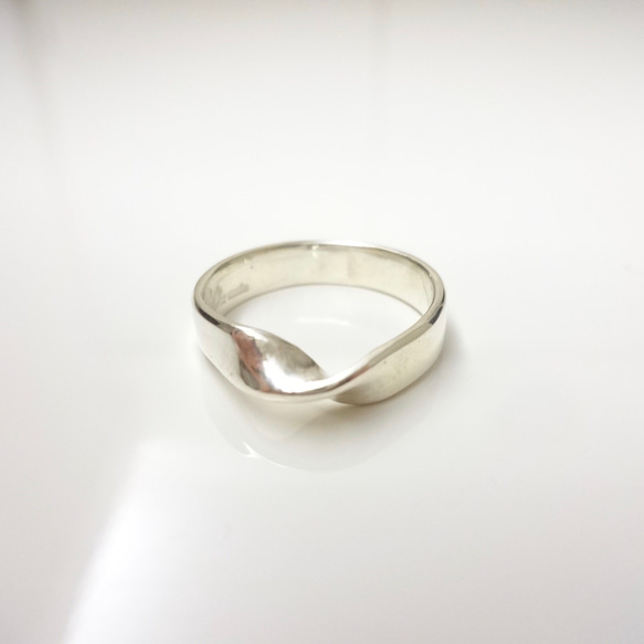 ring◎4.0moebius 9号 1枚目の画像