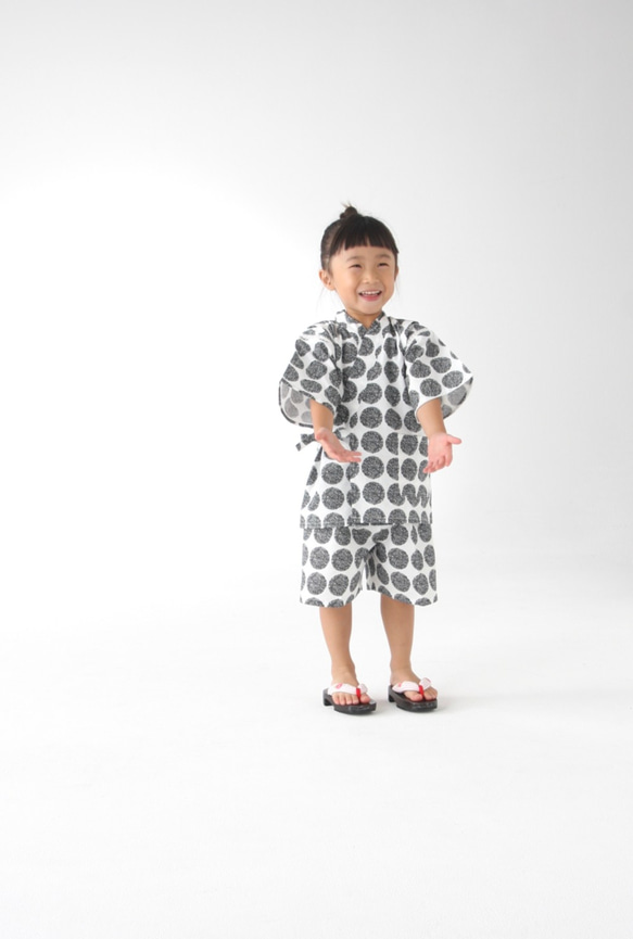 SCANDINAVIAN PATTERN COLLECTION 北欧デザイン子ども用甚平（男女兼用）スノーボール 2枚目の画像