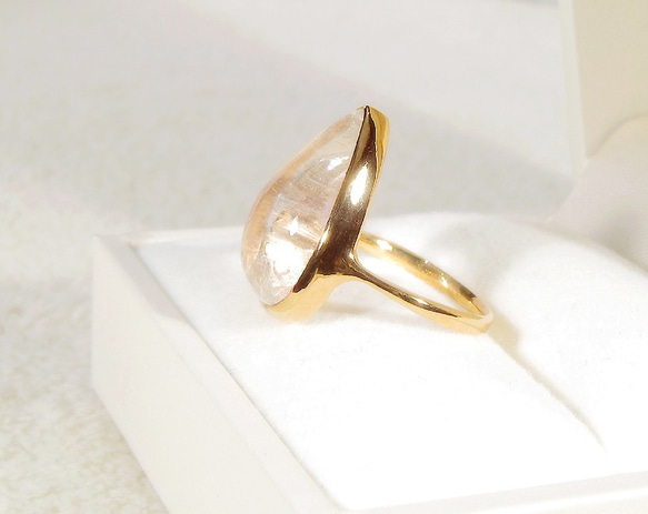 10.75ctヒマラヤ水晶とSV925の指輪（リングサイズ：12号、サイズ変更可、ピンクゴールドの厚メッキ、ふくりん） 5枚目の画像