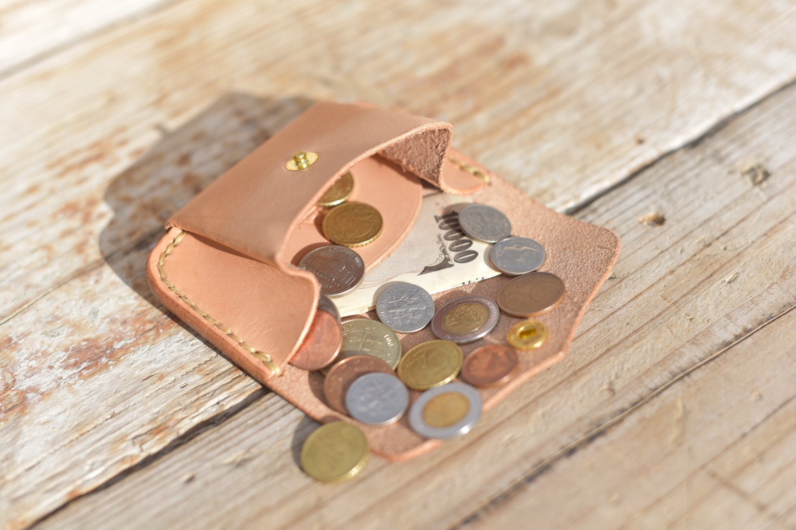 atelier09オリジナル小さな財布。手のひらサイズ