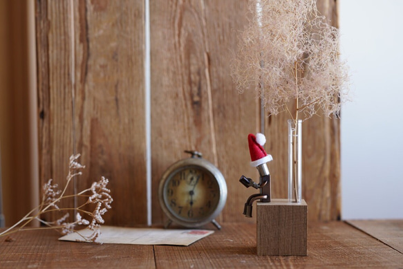 2021 クリスマスランプマン　サンタの休日～読書～ 1枚目の画像