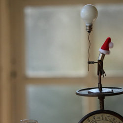 ねね様　オーダー注文品　Creema限定 2017クリスマス　ランプマン「プレゼントは風船の中に」 2枚目の画像