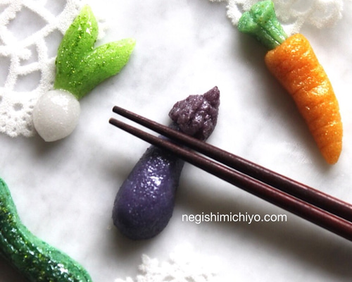 ガラス ナス・茄子 野菜箸置き 箸・箸置き 根岸みちよ 通販 2577500