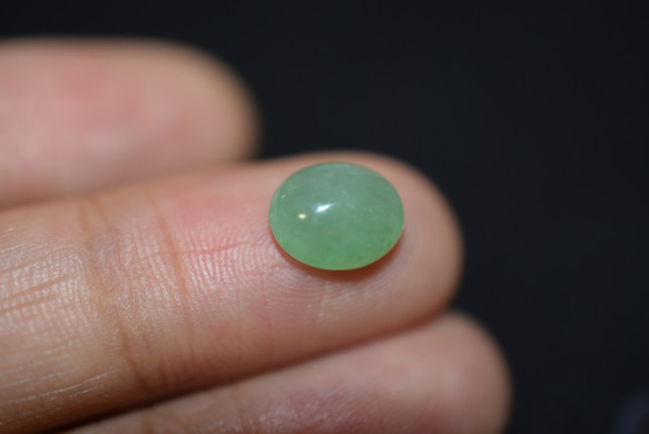 226-27 在庫処分 天然 A貨 薄緑系 翡翠 楕円 ルース 裸石 硬玉 ジェダイトピアス リング ネックレス 7枚目の画像