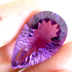 159 特売 上品 大玉 天然 アメジスト 雫 アメシスト 紫水晶 ２月誕生石 天然石 ルース 裸石 2枚目の画像