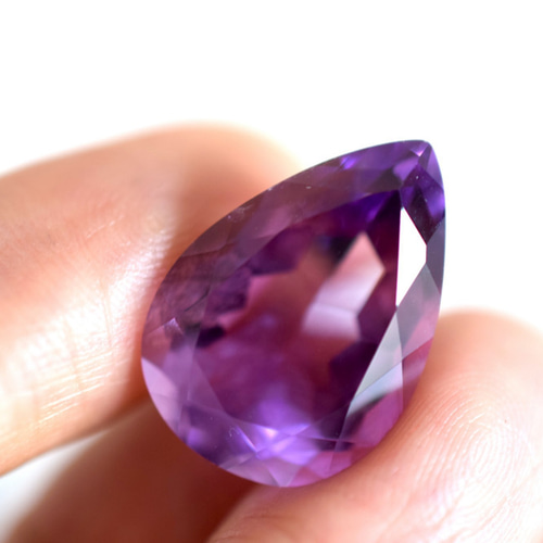 163 特売 上品 大玉 天然 アメジスト 雫 アメシスト 紫水晶 2月