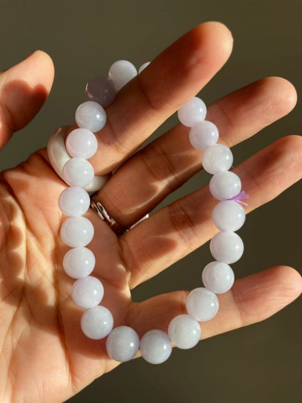 226-59 特売 8.7mm 本物 A貨 翡翠 ラベンダー 硬玉 ブレスレット