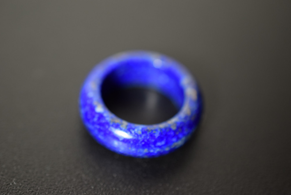 123-5 美品 14.0号 天然 ラピスラズリ 青金石 リング くりぬき 指輪