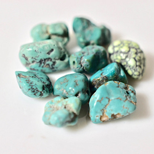 34-12 特売 本物天然トルコ石 ターコイズ 原石 ルース 裸石