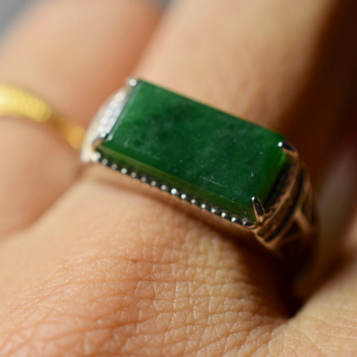高品質　天然　本翡翠　陽緑　リング　S925 本翡翠指輪 リング 陽緑 天然石 無含浸 無着色 高級 希少 高品質