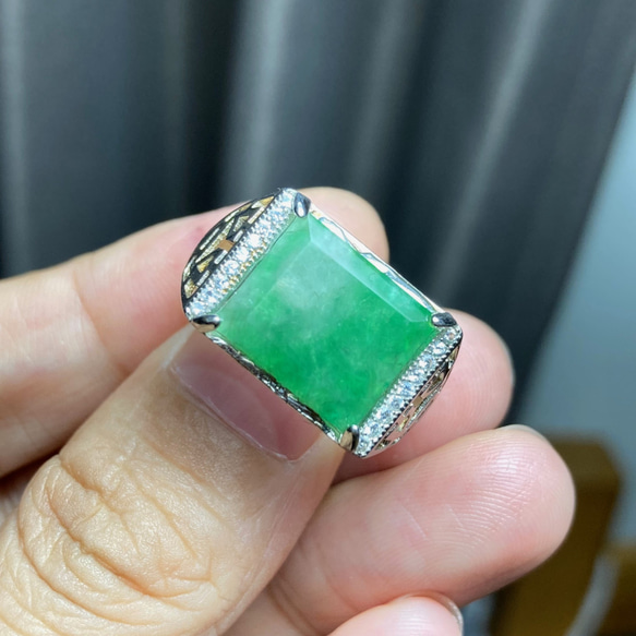 A56 特売 シルバー 天然 緑 翡翠 リング 指輪 メンズ フリーサイズ 息子 彼氏 プレゼント 2枚目の画像