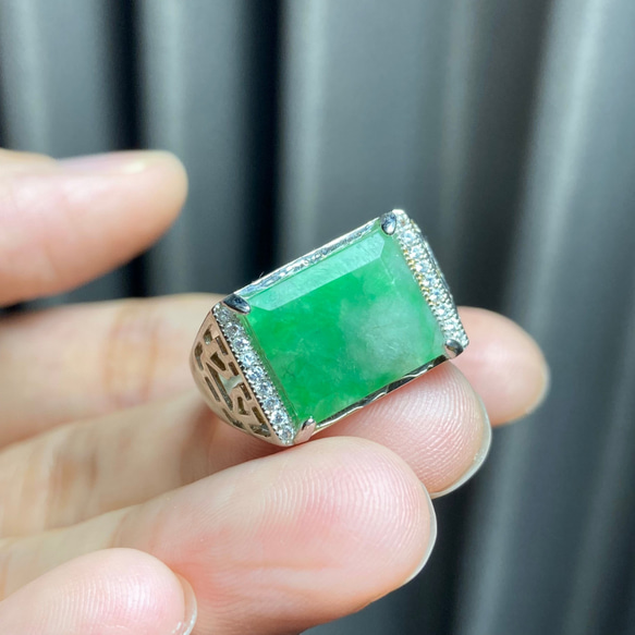 A56 特売 シルバー 天然 緑 翡翠 リング 指輪 メンズ フリーサイズ 息子 彼氏 プレゼント 6枚目の画像