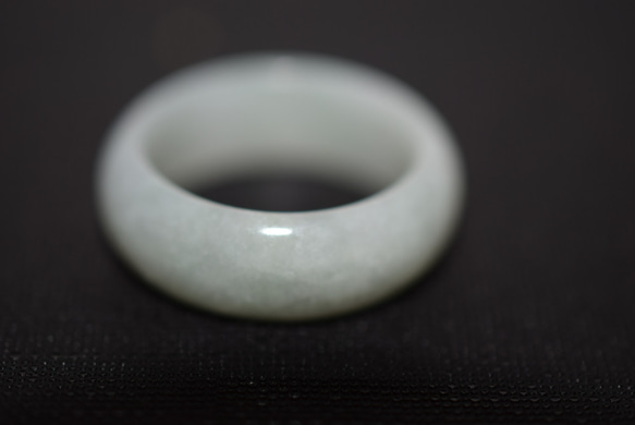 6-191 19.5号 天然 A貨 白薄緑 翡翠 リング レディース メンズ 広幅 指輪 硬玉ジェダイト 5枚目の画像
