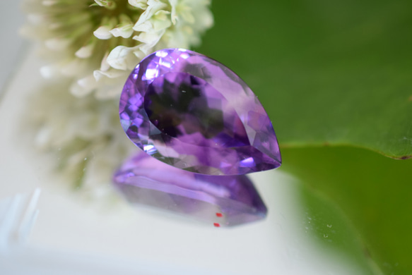 1-82 上品 一点物 大粒天然アメジスト 雫 アメシスト 紫水晶 ２月誕生石 天然石 ルース 裸石 8枚目の画像