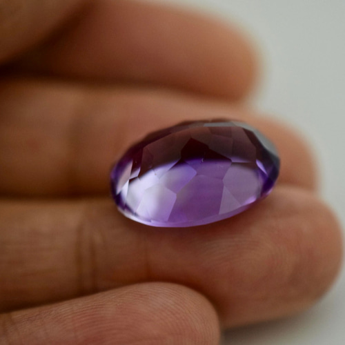 109 上品 一点物 天然 大粒 アメジスト 楕円 アメシスト 紫水晶