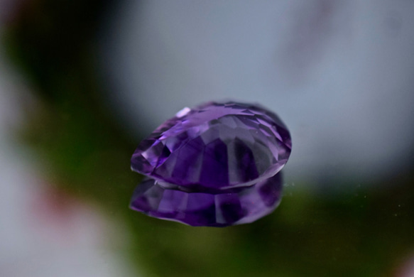 116 上品 一点物 天然 大粒 アメジスト 雫 アメシスト 紫水晶 ２月誕生石 天然石 ルース 裸石 2枚目の画像