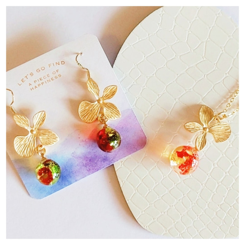 ちびさま専用◎手作りガラスのピアスとネックレス 11点おまとめ ちびさま専用◎手作りガラスのピアスとネックレス 11点おまとめ ちびさま