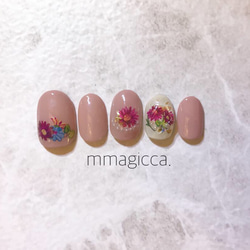 (25) ネイルチップ/ネイルアクセサリー/宝石カット/ハーバリウム風ネイル/大人/上品 1枚目の画像