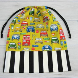 17-5◆送料無料♪◆巾着袋＊４０×３０cm◆体操服袋＊お着替え袋◆レトロクラシックカー＊車＊バス◆モノトーンストライプ 1枚目の画像