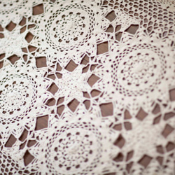 手編みのフラワーモチーフつなぎのブランケット(ベッドカバー、ソファ