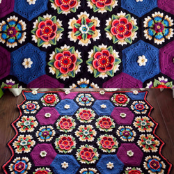 ハンドメイド　手編み　お花のベッドカバー　ブラック ハンドメイド 手編み お花のベッドカバー ブラック インテリア