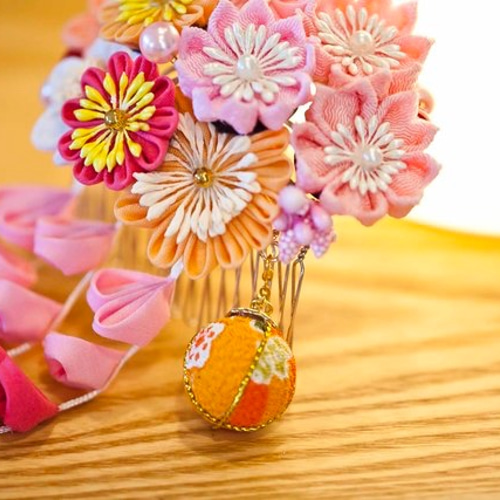 つまみ細工 梅の櫛かんざしセット 着物 成人式 振袖 日本髪 簪 髪飾り つまみ細工 梅の櫛かんざしセット 着物 成人式 振袖 日本髪 簪