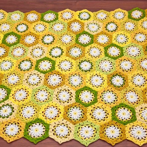 ハンドメイドかぎ針編み お花 モチーフ編み ひざ掛け❁ 黄/緑