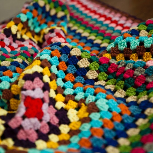 ハンドメイド　モチーフ編み　中古 かぎ針編み モチーフ編み ブランケット ハンドメイド ひざ掛け 黒