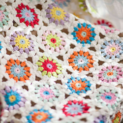 かぎ針編み お花 モチーフ編み 膝掛け❁いちごパフェ❁手作り/編み物