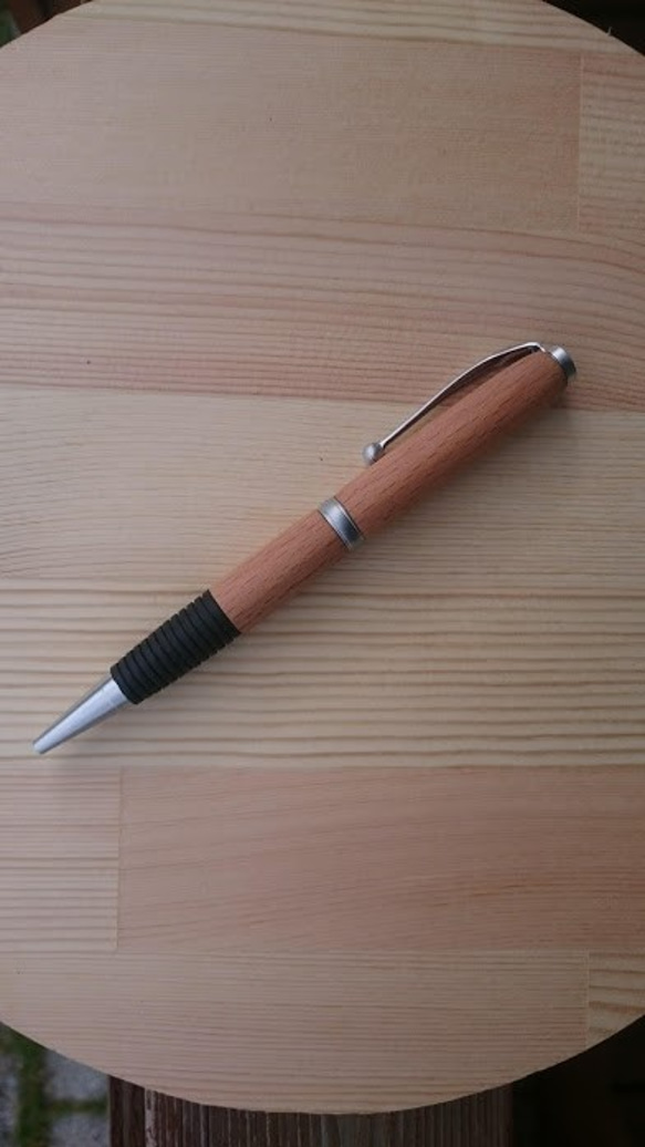 木製ボールペン　コンフォートラバーグリップタイプ　パープルハート　カリン　チーク　コクタン　ウオールナット　紫檀　ブナ 1枚目の画像