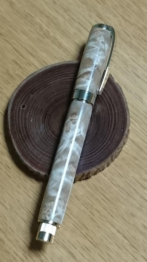 木製ペン　万年筆　ボールペン　グラデュエイトタイプ　マーブルウッド 2枚目の画像