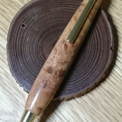 木製ボールペン　クリックタイプ カリンこぶ　紅白杢 1枚目の画像