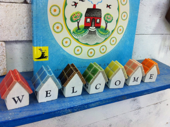 【WELCOME】 A タイル 屋根の小さな家型セット～シンプル単色 3枚目の画像