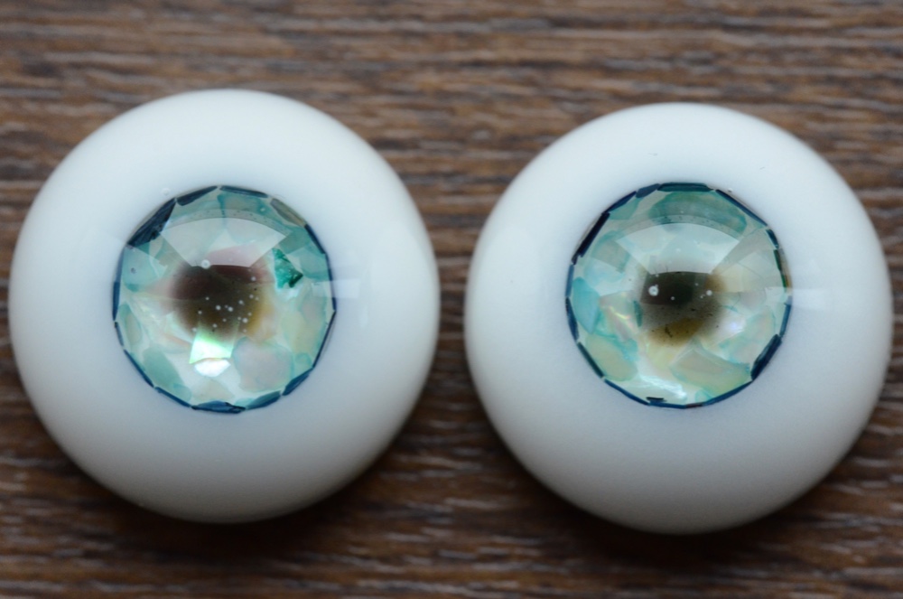 レジンアイ　18mm レジン製ドールアイ（ラメ虹彩）#3【18mm】｜DOLK（ドルク）