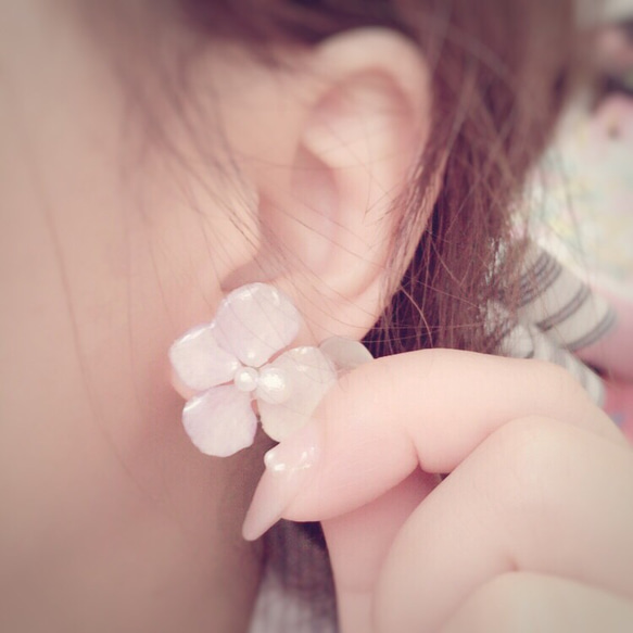 *antique Flower pierce*       【紫陽花   purple・large】 1枚目の画像