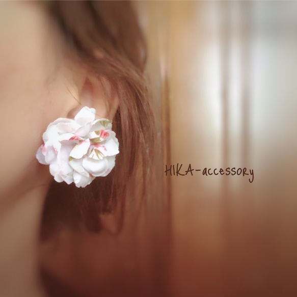 **Flower luxury pierce** 4枚目の画像