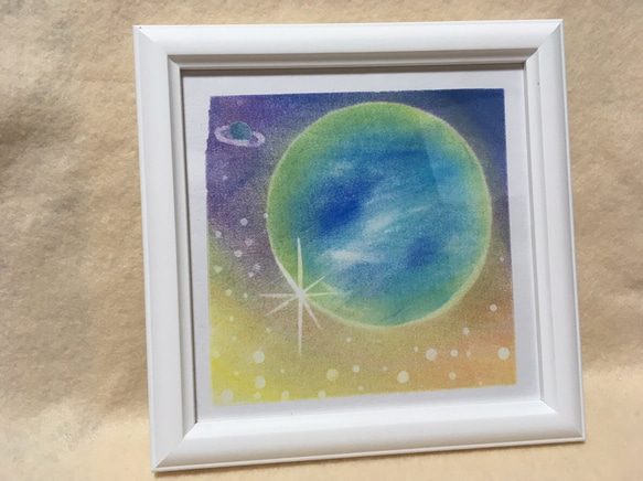 『宇宙』 地球 土星 輝き パステル画 額付き 1枚目の画像