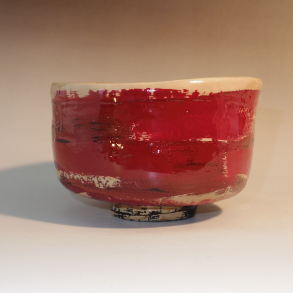 乾漆茶碗高麗茶碗写し　脱乾漆技法 (生漆で麻・和紙・地の粉の繰り返しで厚みを出して石膏型から抜き出し漆塗) 