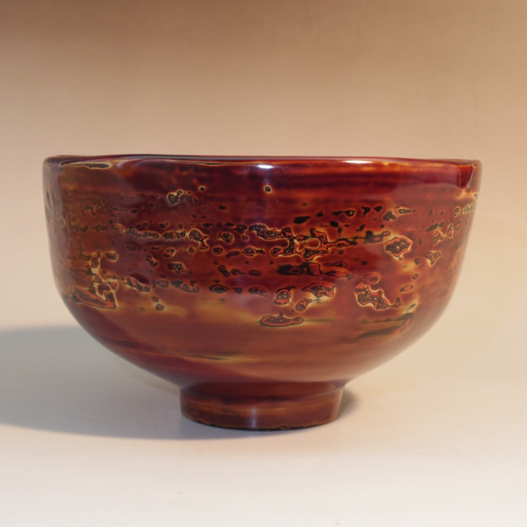 乾漆茶碗高麗茶碗写し　脱乾漆技法 (生漆で麻・和紙・地の粉の繰り返しで厚みを出して石膏型から抜き出し漆塗) 