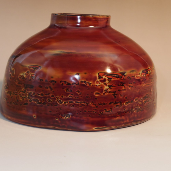 乾漆茶碗高麗茶碗写し　脱乾漆技法 (生漆で麻・和紙・地の粉の繰り返しで厚みを出して石膏型から抜き出し漆塗) 