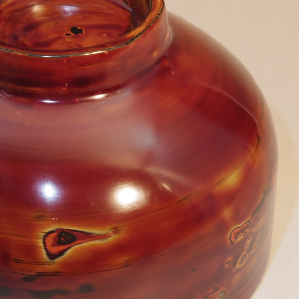 乾漆茶碗高麗茶碗写し　脱乾漆技法 (生漆で麻・和紙・地の粉の繰り返しで厚みを出して石膏型から抜き出し漆塗) 