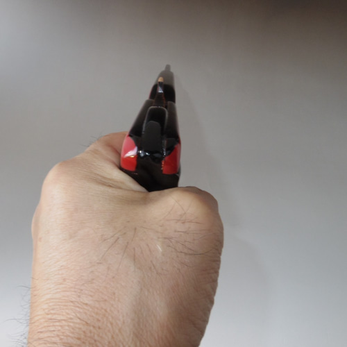 天然漆塗オリジナルゴム銃　ストラックアウトゲームに 天然漆塗オリジナルゴム銃 | 漆器工芸種本章 天然漆塗オリジナル