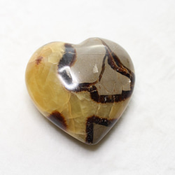 ★特選一品★心身の癒しに優れた石♡【天然マラカイト『孔雀石』さざれ連】❤️ ☆マラカイト和名孔雀石☆心身の癒しに優れた石 ☆天然石