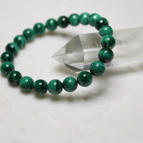 ☆マラカイト和名孔雀石☆心身の癒しに優れた石 ☆天然石