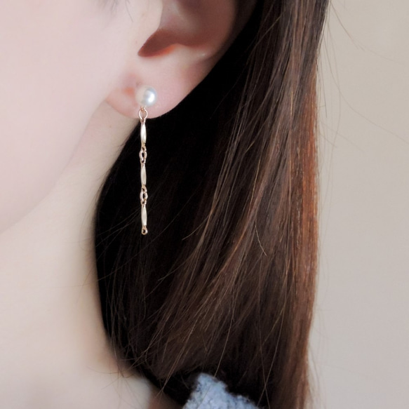 14公斤/珍珠和金鍊耳環（樹脂無孔穿孔） 第1張的照片