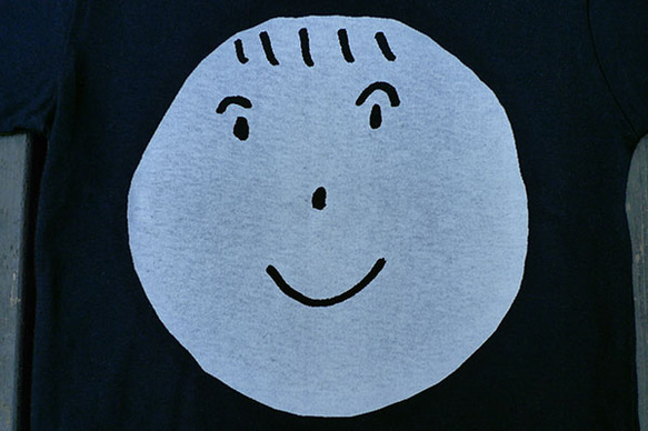 90cm：子供用Tシャツ　笑った顔。 2枚目の画像