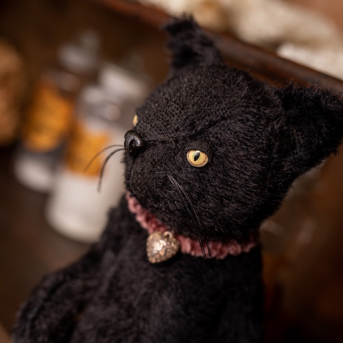国内作家様の可愛い黒猫ゃんテディ5ジョイント　アンティーク品 ヴィンテージ、コールポート社製、ボーンチャイナの絵皿「黒猫