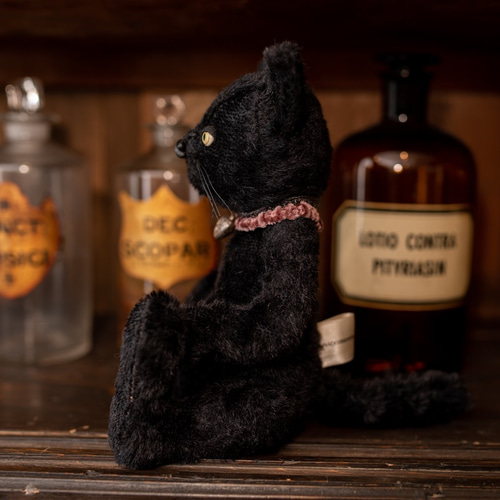 国内作家様の可愛い黒猫ゃんテディ5ジョイント　アンティーク品 楽天市場】Black Cat ブラックキャット 生きているような