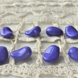 勾玉紺　チェコビーズ　Czech Glass Beads１０個 1枚目の画像