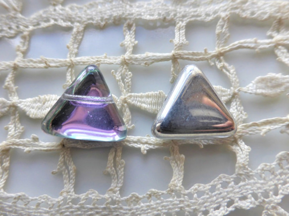 三角形銀色紫色捷克珠子2件 第1張的照片